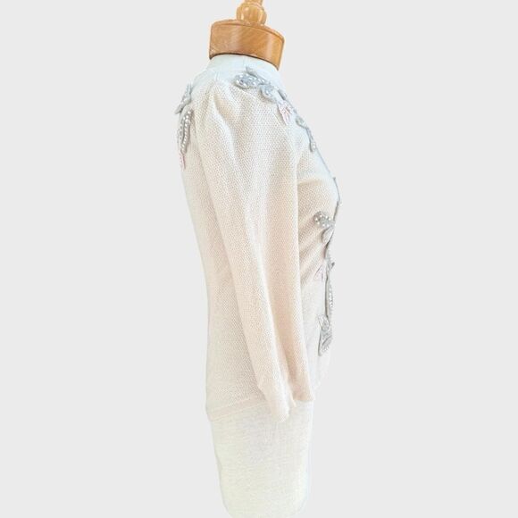 Anthropologie light weight cardigan with beautiful detailing.XS - Picture 8 of 11